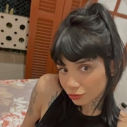 Foto de Nanda ao vivo na webcam