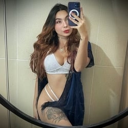 Foto de Nara Vibes ao vivo na webcam