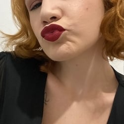 Foto de Natasha Salles ao vivo na webcam