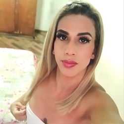Foto de Nathy Dotada ao vivo na webcam