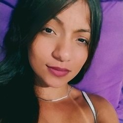 Foto de Nêssah ao vivo na webcam