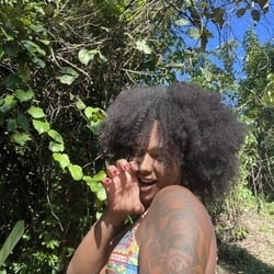 Foto de Niambi ao vivo na webcam