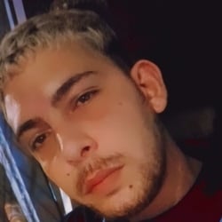 Foto de Nicco Bella ao vivo na webcam