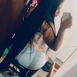 Foto de Nicole B ao vivo na webcam