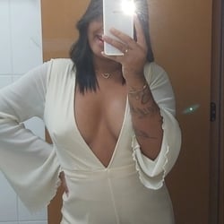 Foto de Nicolle 23 ao vivo na webcam