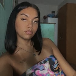 Foto de Nicolle Delícia ao vivo na webcam