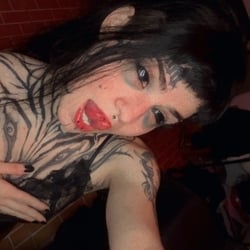 Foto de Dark Wind ao vivo na webcam