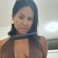 Foto de nina-barcelos ao vivo na webcam