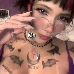 Foto de Anora Bl00d ao vivo na webcam