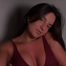 Foto de Nina Surfistinha ao vivo na webcam