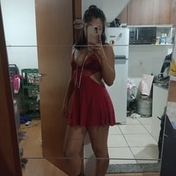 Foto de Nini Bay ao vivo na webcam