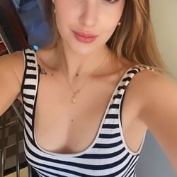 Foto de Ninna Love ao vivo na webcam