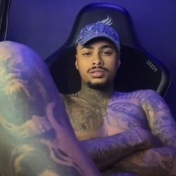 Foto de Oficial Pretao ao vivo na webcam