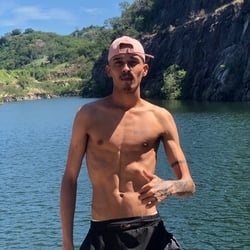 Foto de Oliver Marra ao vivo na webcam