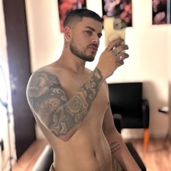 Foto de Oliver Sexy 21 ao vivo na webcam