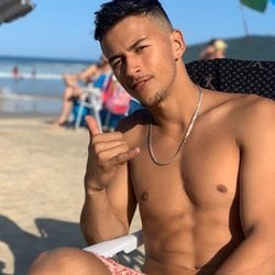 Foto de Ozzy Matheus ao vivo na webcam