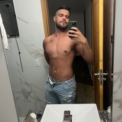 Foto de P Grosso ao vivo na webcam