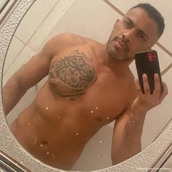 Foto de P Sampa ao vivo na webcam