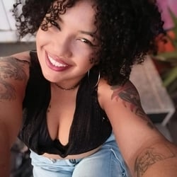 Foto de Samira Hot ao vivo na webcam