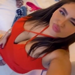 Foto de Pathy G ao vivo na webcam