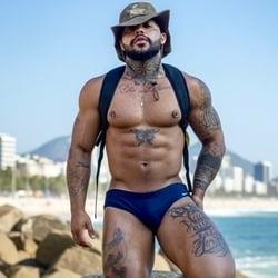 Foto de Patrick Oliver ao vivo na webcam