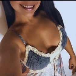 Foto de Paulinha Mel ao vivo na webcam