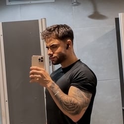 Foto de Pedeinho - videos sexo ao vivo Sexo ao Vivo