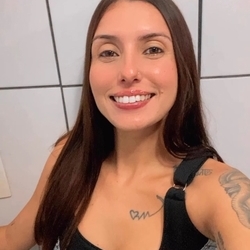 Penélope Charmoa