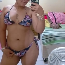 Foto de Pequena Goxtosa - videos sexo ao vivo Sexo ao Vivo