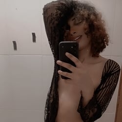 Foto de Pequena Lili ao vivo na webcam