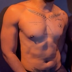 Foto de Personal Moreno ao vivo na webcam