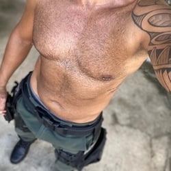 Foto de PM Tattoo ao vivo na webcam