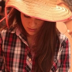 Foto de Poinson Astra ao vivo na webcam