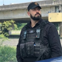 Foto de Policial Hot ao vivo na webcam