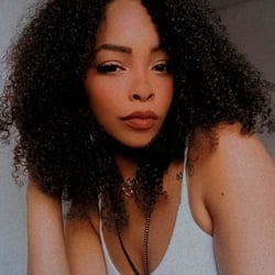 Foto de Preta Dara ao vivo na webcam