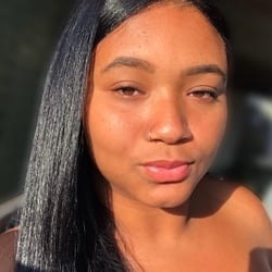 Foto de Preta Japonesa ao vivo na webcam