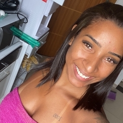 Preta Quente 062