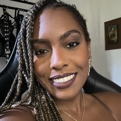 Foto de Preta Rara ao vivo na webcam