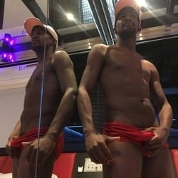 Foto de Pretado Dotado ao vivo na webcam