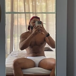 Foto de Pretim Babão - videos sexo ao vivo Sexo ao Vivo
