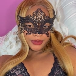 Foto de Pretinha Fatal ao vivo na webcam