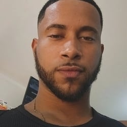 Foto de Preto Lindo ao vivo na webcam