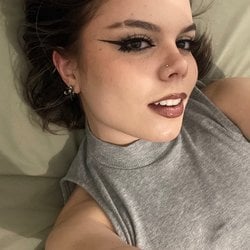 Foto de Pretty Corpse ao vivo na webcam