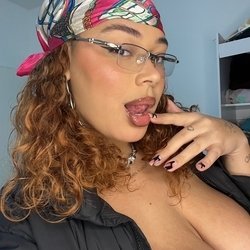 Foto de Pretty Liar ao vivo na webcam