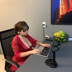 Foto de Pri Belly ao vivo na webcam