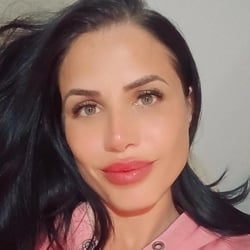 Foto de Pri Camargo ao vivo na webcam