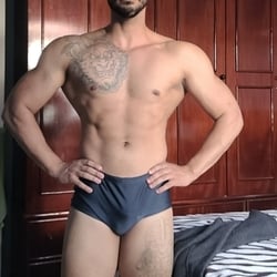 Foto de Priapus Sigiloso ao vivo na webcam