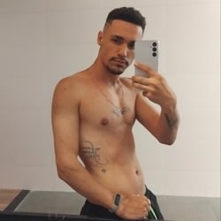 Foto de Ricardo 19 ao vivo na webcam