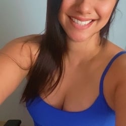 Foto de Priscila Soares ao vivo na webcam