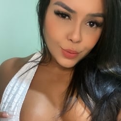 Foto de Priscilinha 2421 ao vivo na webcam